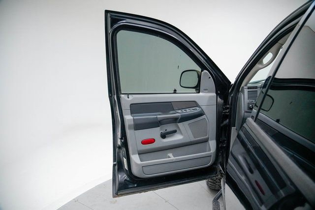 Used 2008 Dodge Ram 1500 Truck SLT image 22