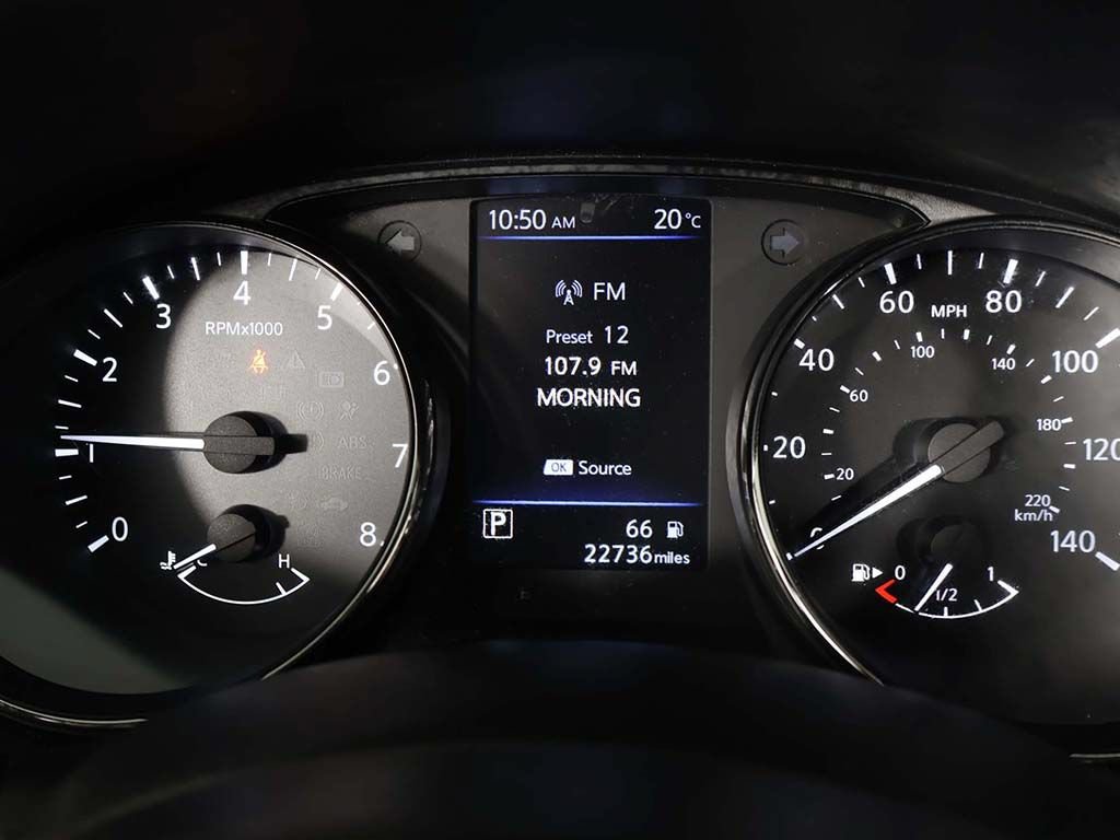 Used 2022 Nissan Rogue Sport SV w/ Technology Package AWD/4WD image 38