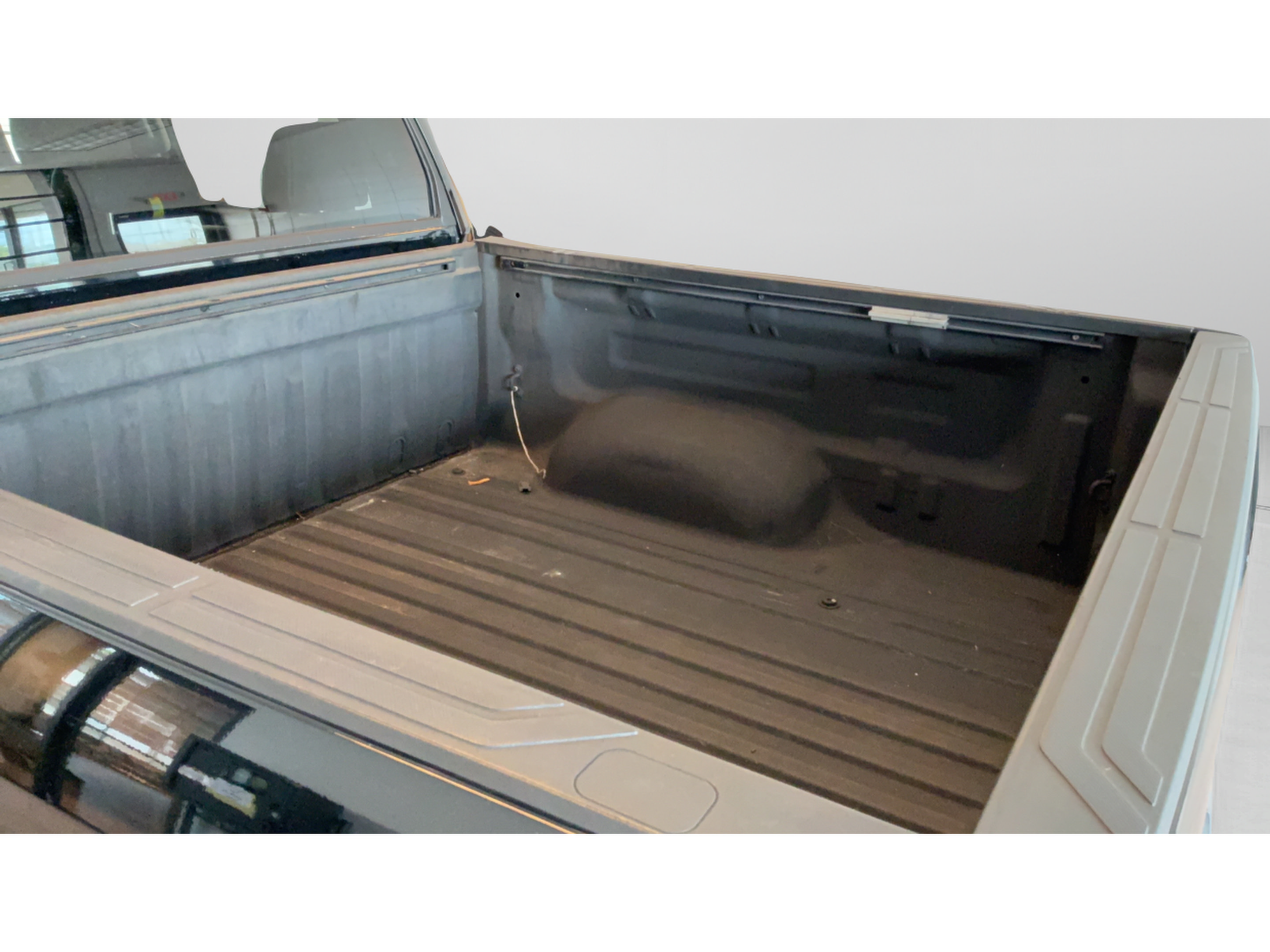 Used 2017 Toyota Tundra Platinum AWD/4WD image 30