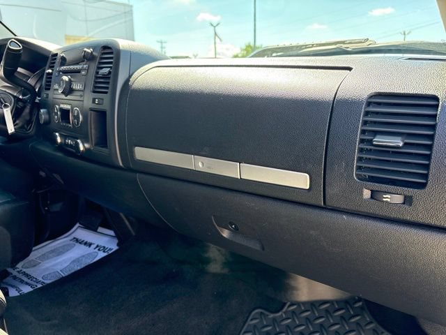 Used 2011 Chevrolet Silverado 3500 LT w/ Interior Plus Package AWD/4WD image 18