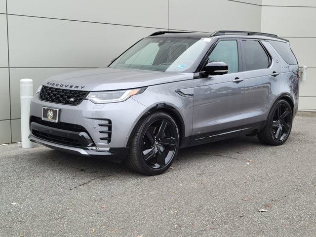Used 2025 Land Rover Discovery Dynamic SE
