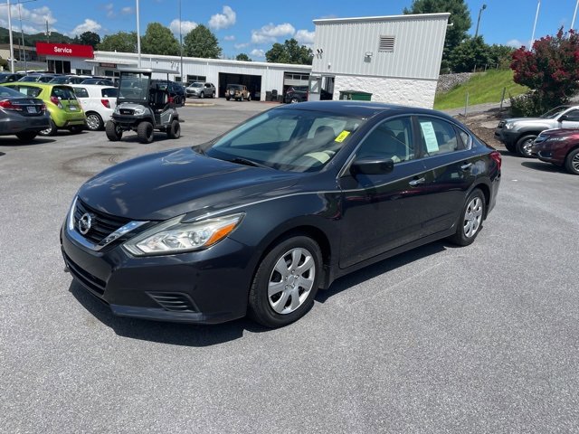 Used 2017 Nissan Altima 2.5 S w/ Power Driver Seat Package image 4