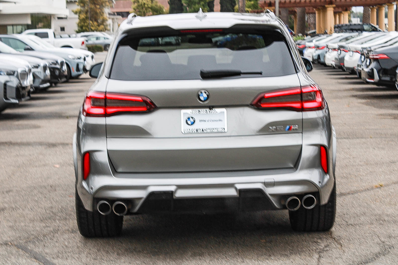 Used 2021 BMW X5 M w/ Executive Package AWD/4WD image 5