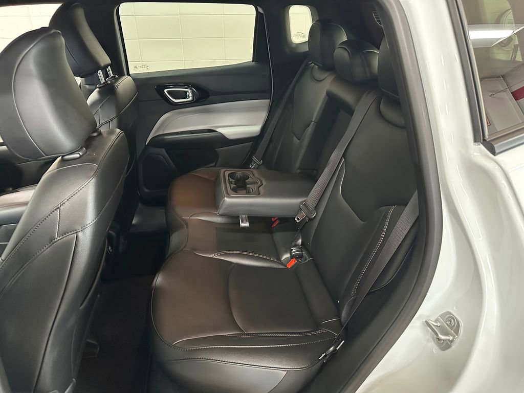 Certified 2024 Jeep Compass Limited AWD/4WD image 34