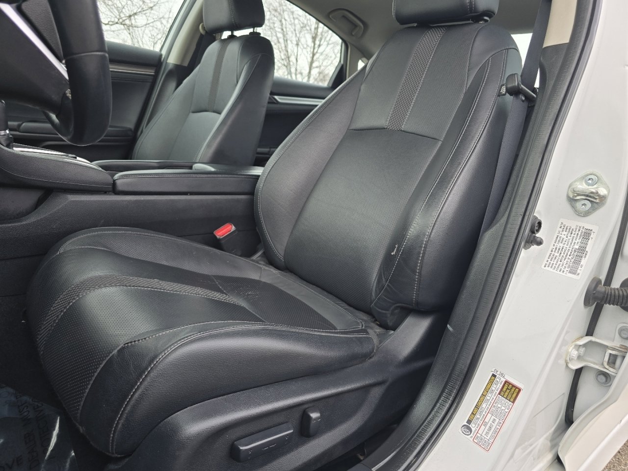 Used 2020 Honda Civic EX-L image 24