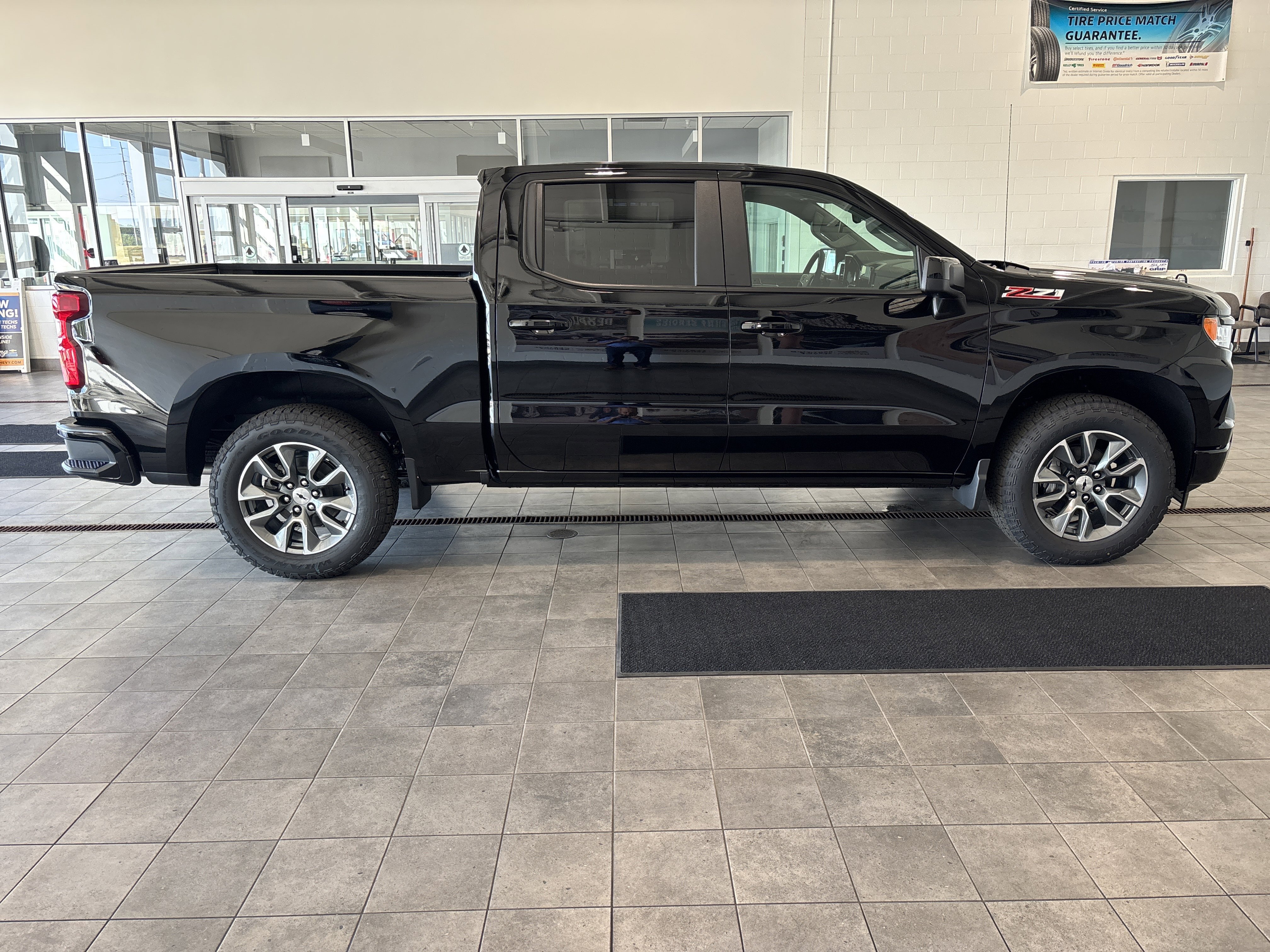 New 2026 Chevrolet Silverado 1500 RST image 2