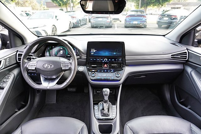 Certified 2022 Hyundai Ioniq Limited image 19
