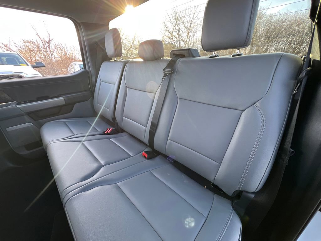 Used 2025 Ford F150 Lightning Flash image 29