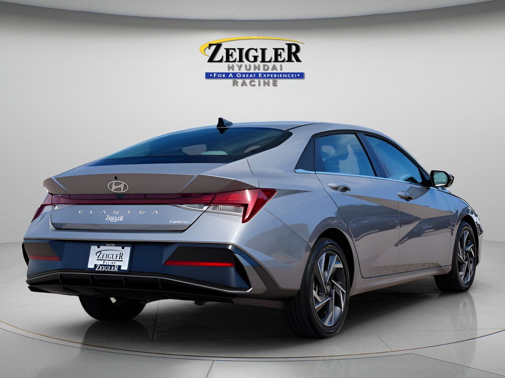 Certified 2026 Hyundai Elantra Limited FWD image 7