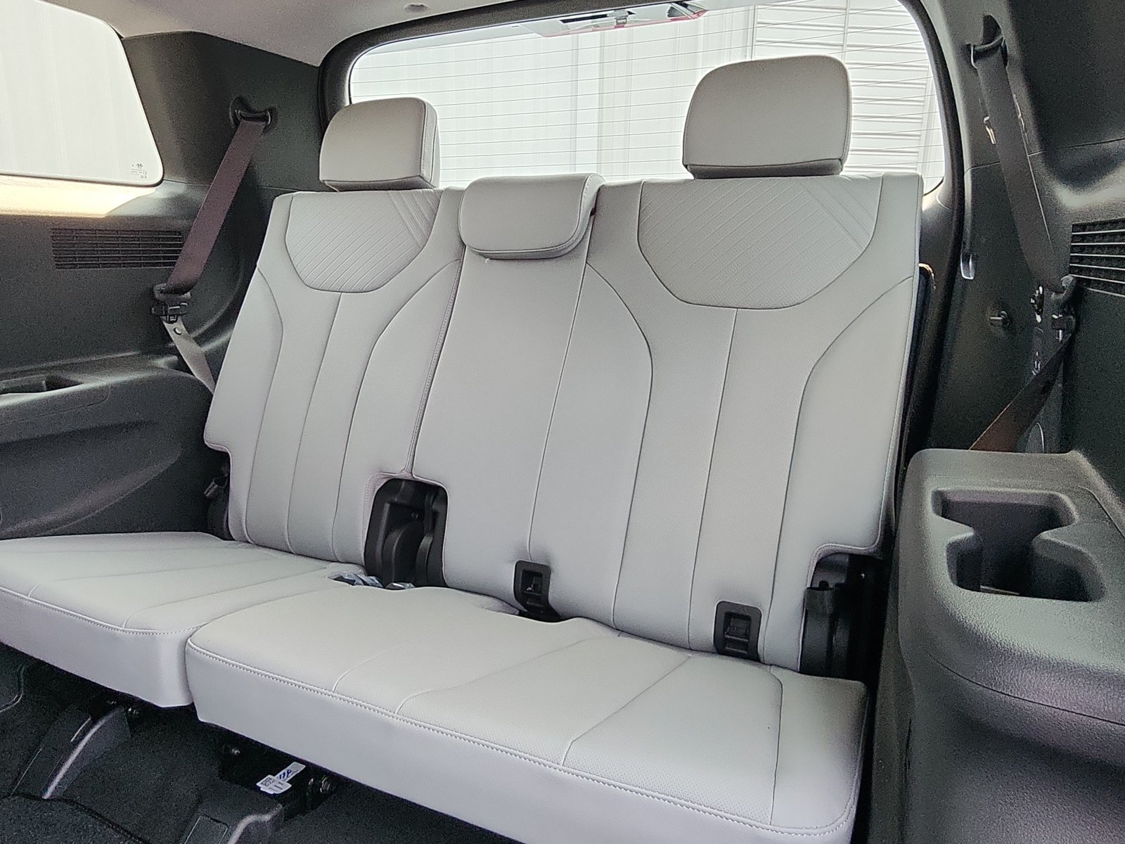 Used 2024 Hyundai Palisade SEL w/ Premium Package AWD/4WD image 24