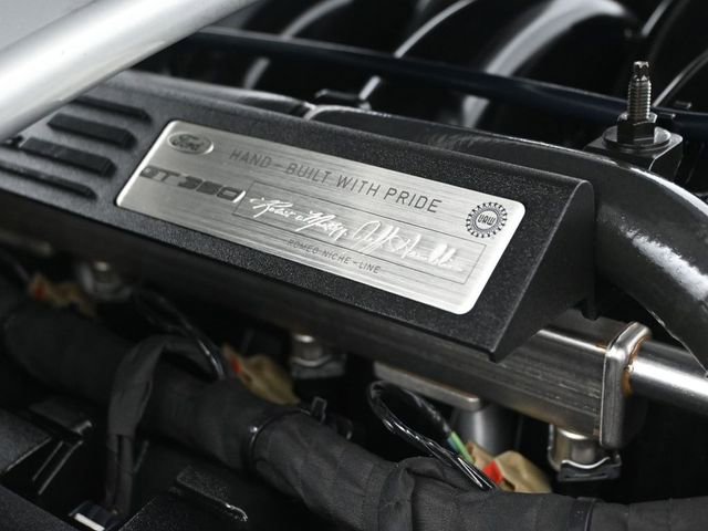 Used 2017 Ford Mustang Shelby GT350R w/ GT350R Equipment Group 920A image 35