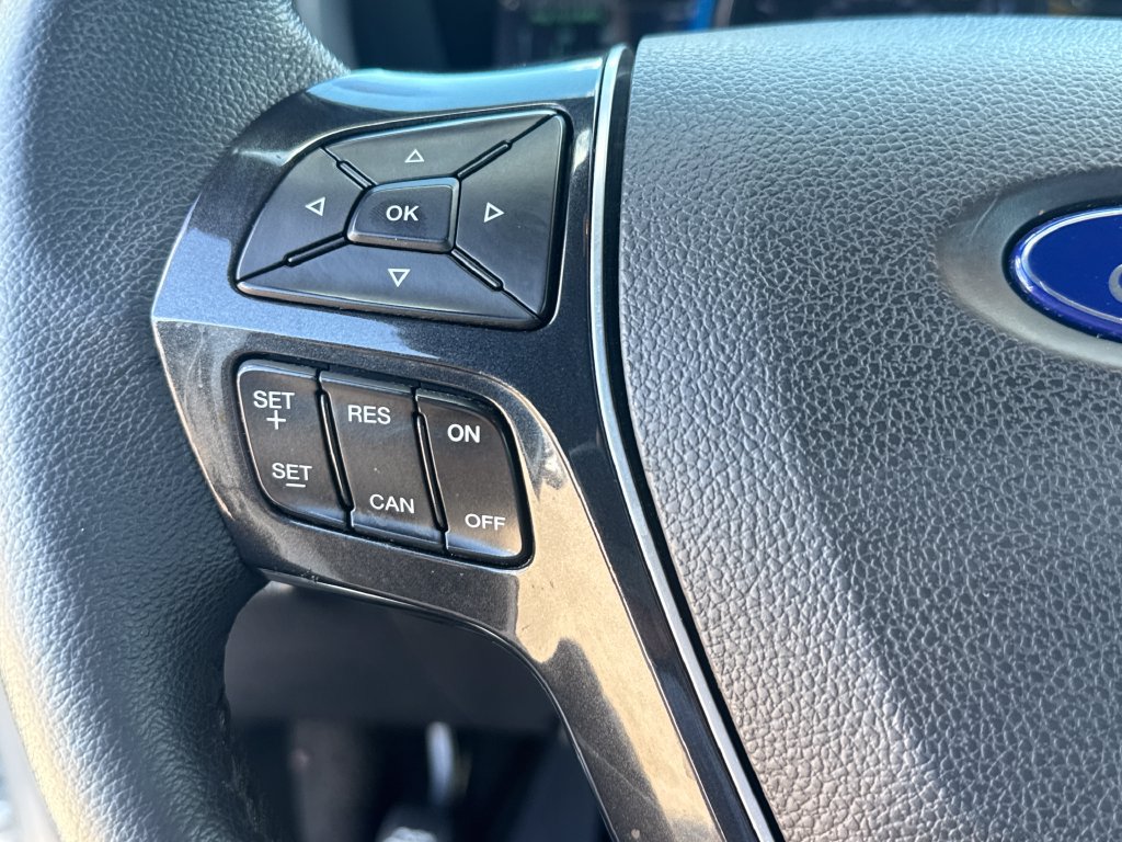Certified 2018 Ford Explorer Limited FWD image 15