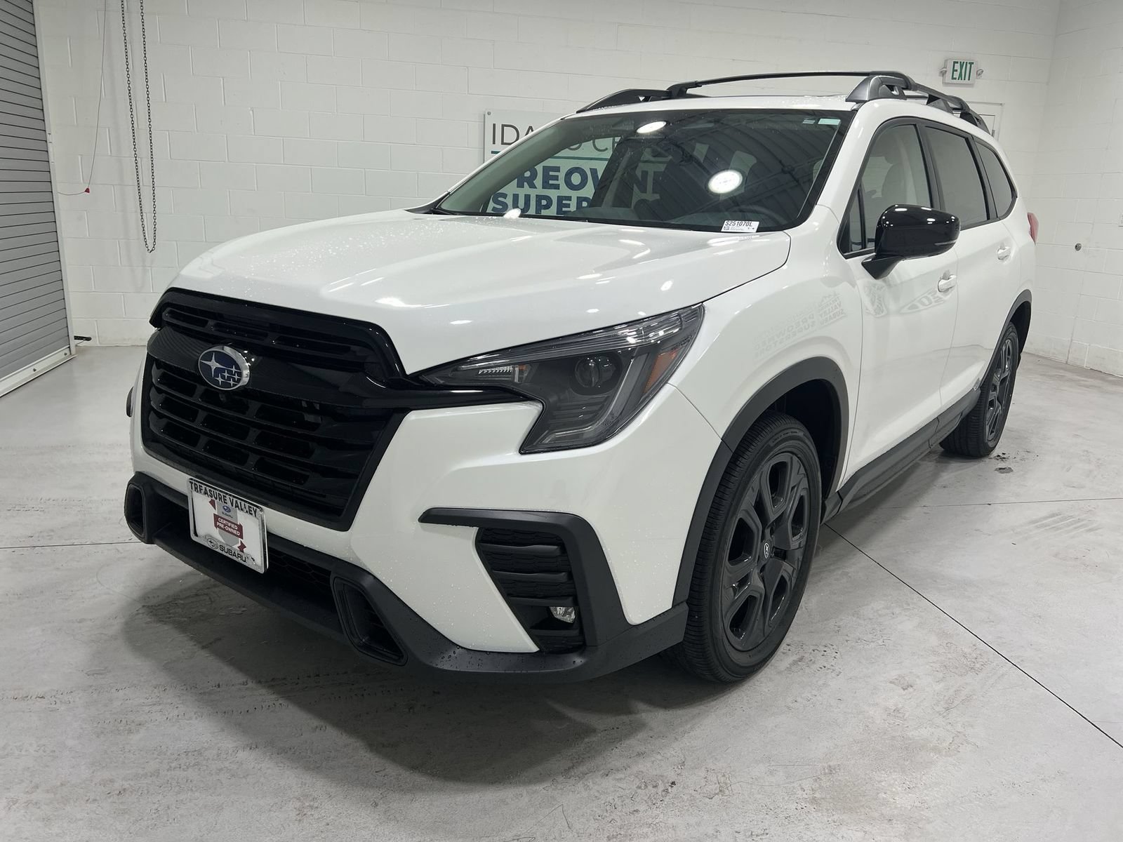 Certified 2025 Subaru Ascent Bronze Edition w/ Popular Package #2 AWD/4WD image 4