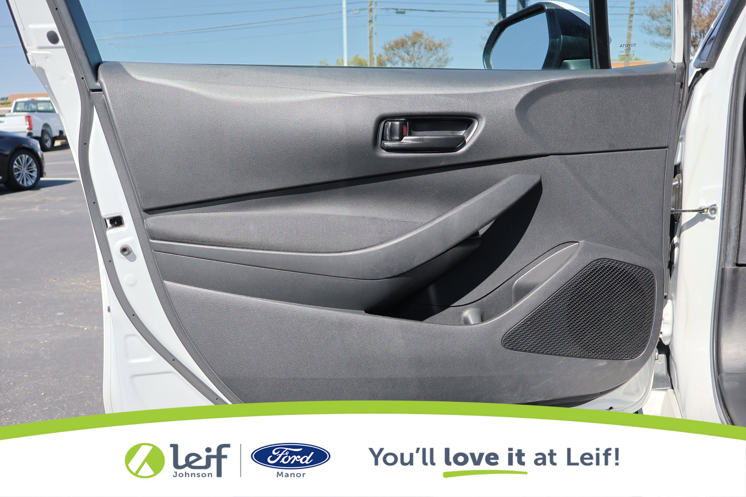 Used 2024 Toyota Corolla LE image 10