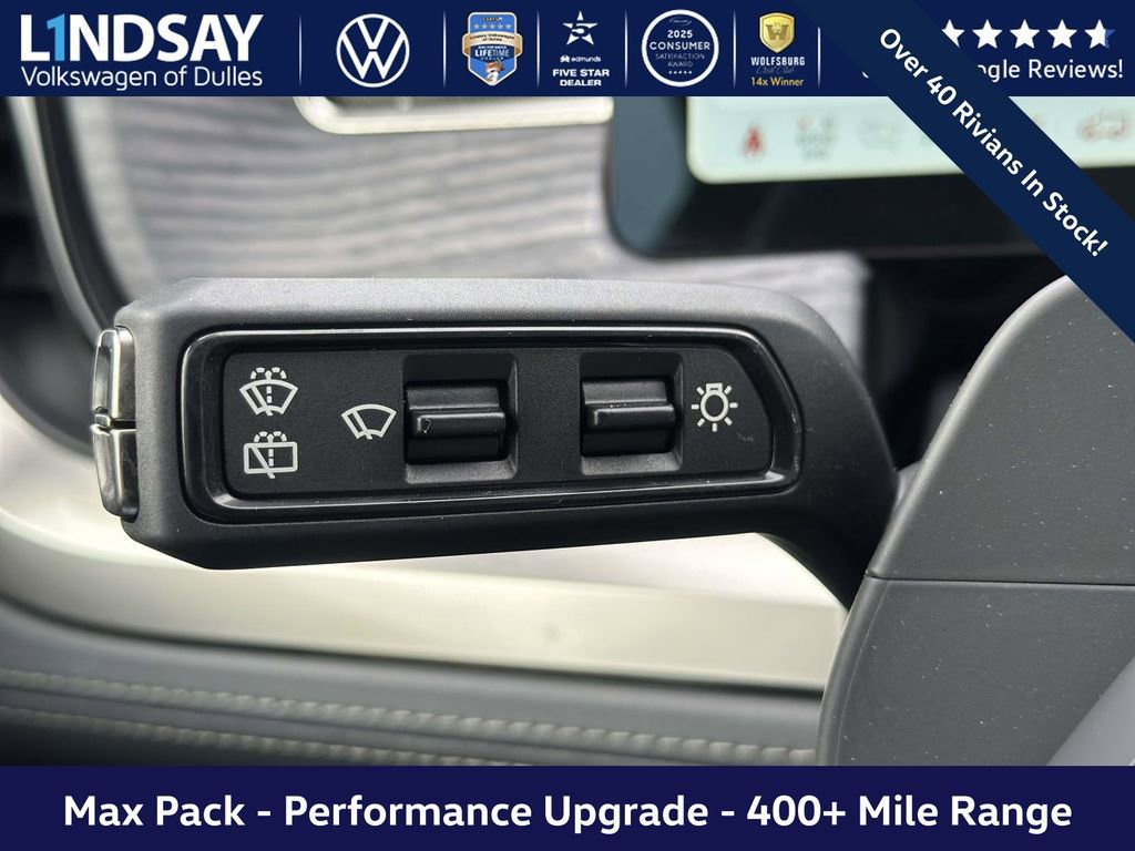 Used 2025 Rivian R1S Adventure image 22