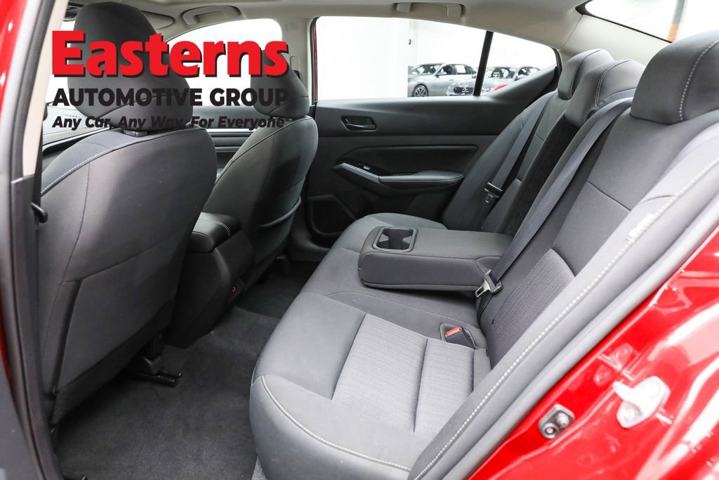 Used 2023 Nissan Altima 2.5 SV w/ SV Premium Package image 21