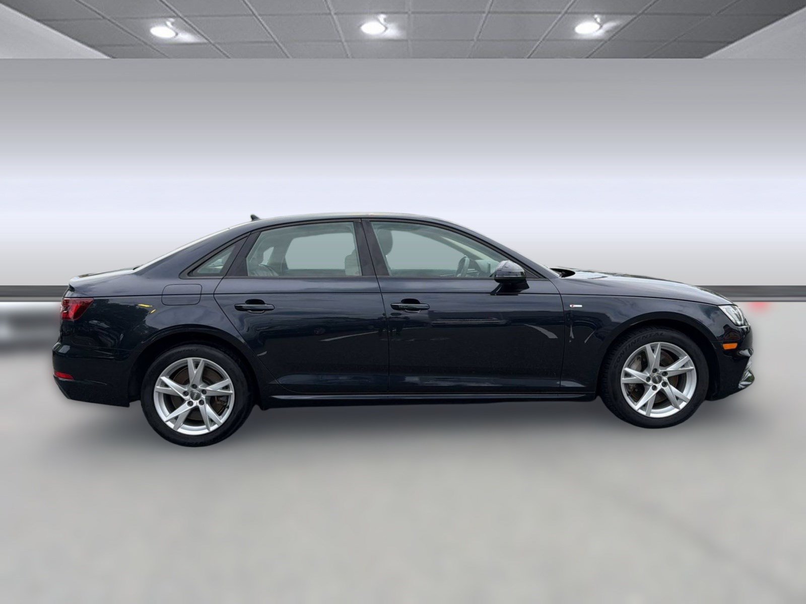 Used 2018 Audi A4 2.0T Premium AWD/4WD image 8