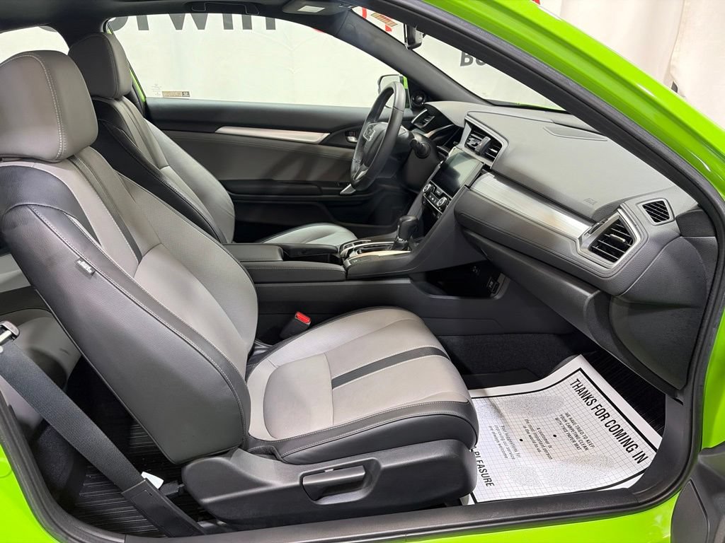 Used 2018 Honda Civic Touring image 13