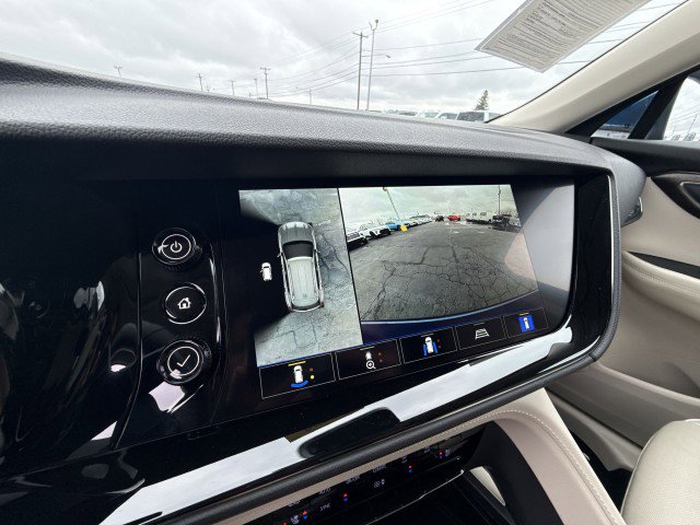 Certified 2023 Buick Envision Avenir image 24