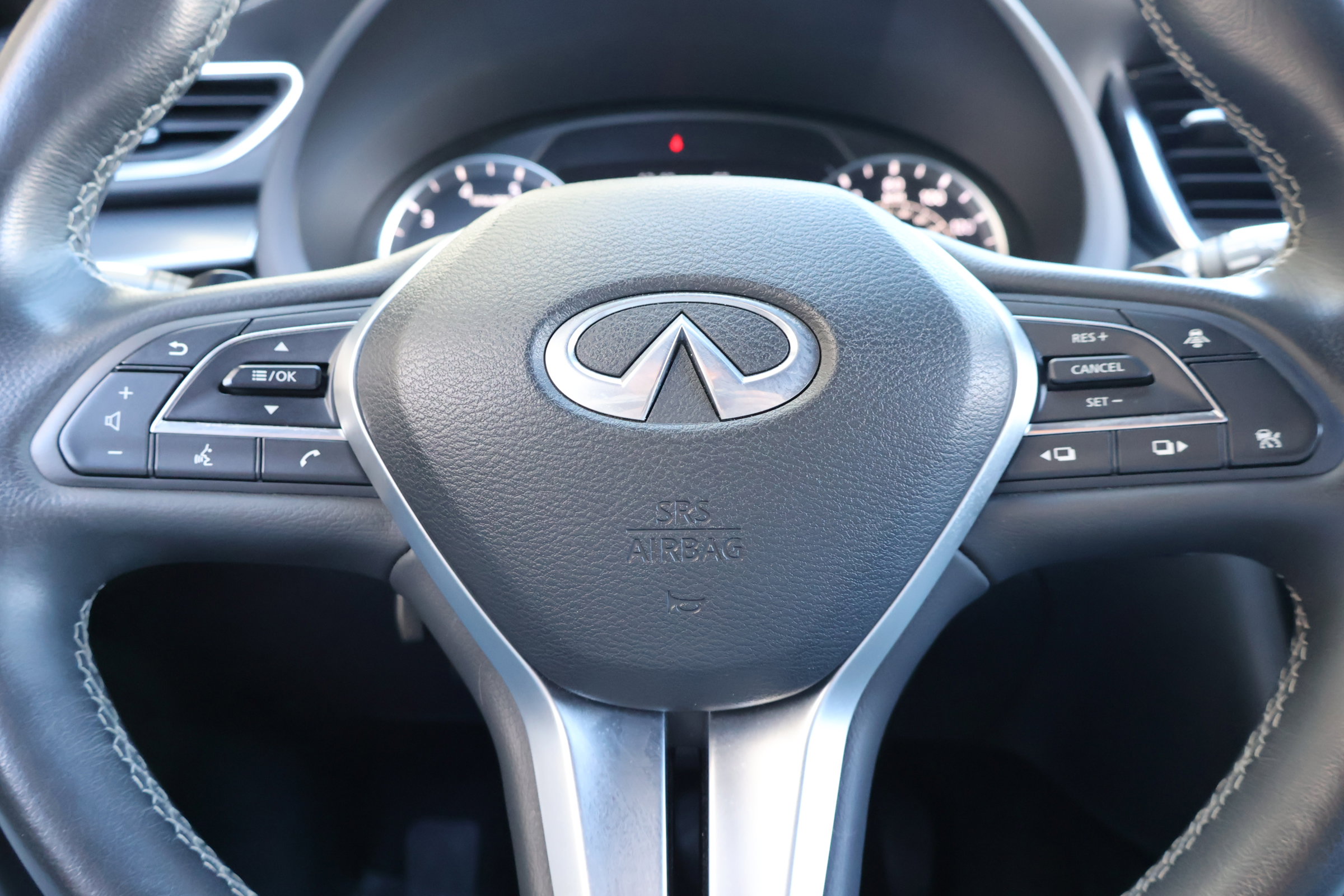 Certified 2022 INFINITI QX55 Essential w/ Proassist Package image 25