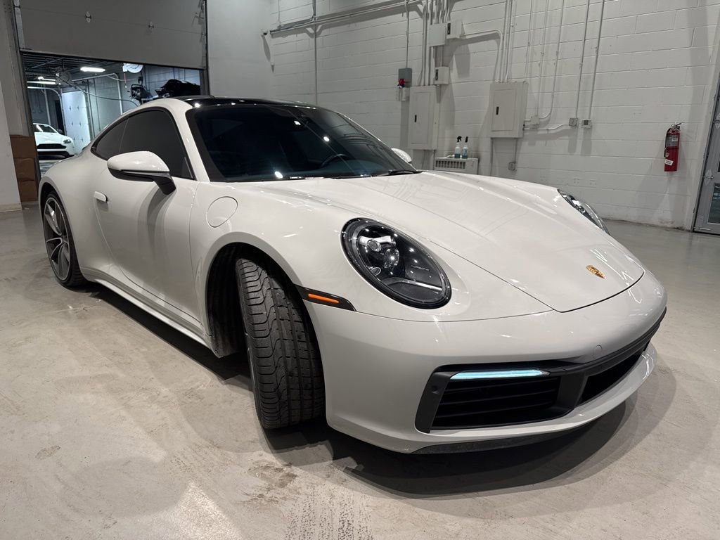 Used 2021 Porsche 911 Carrera image 3