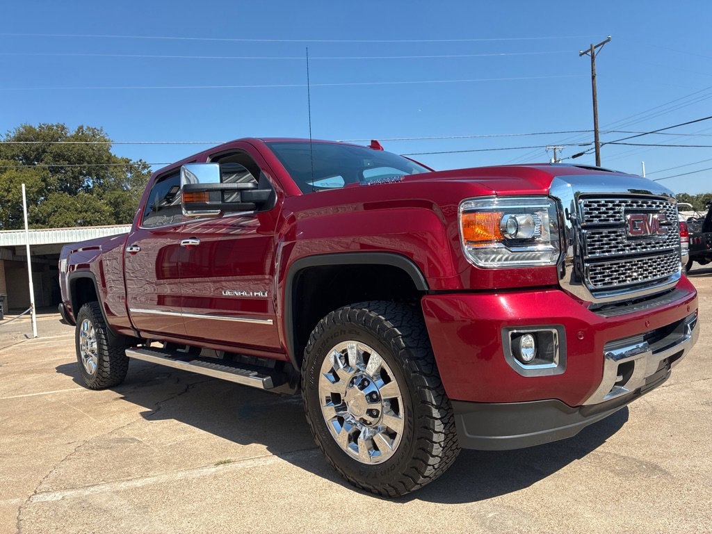 Used 2018 GMC Sierra 2500 Denali w/ Duramax Plus Package image 5