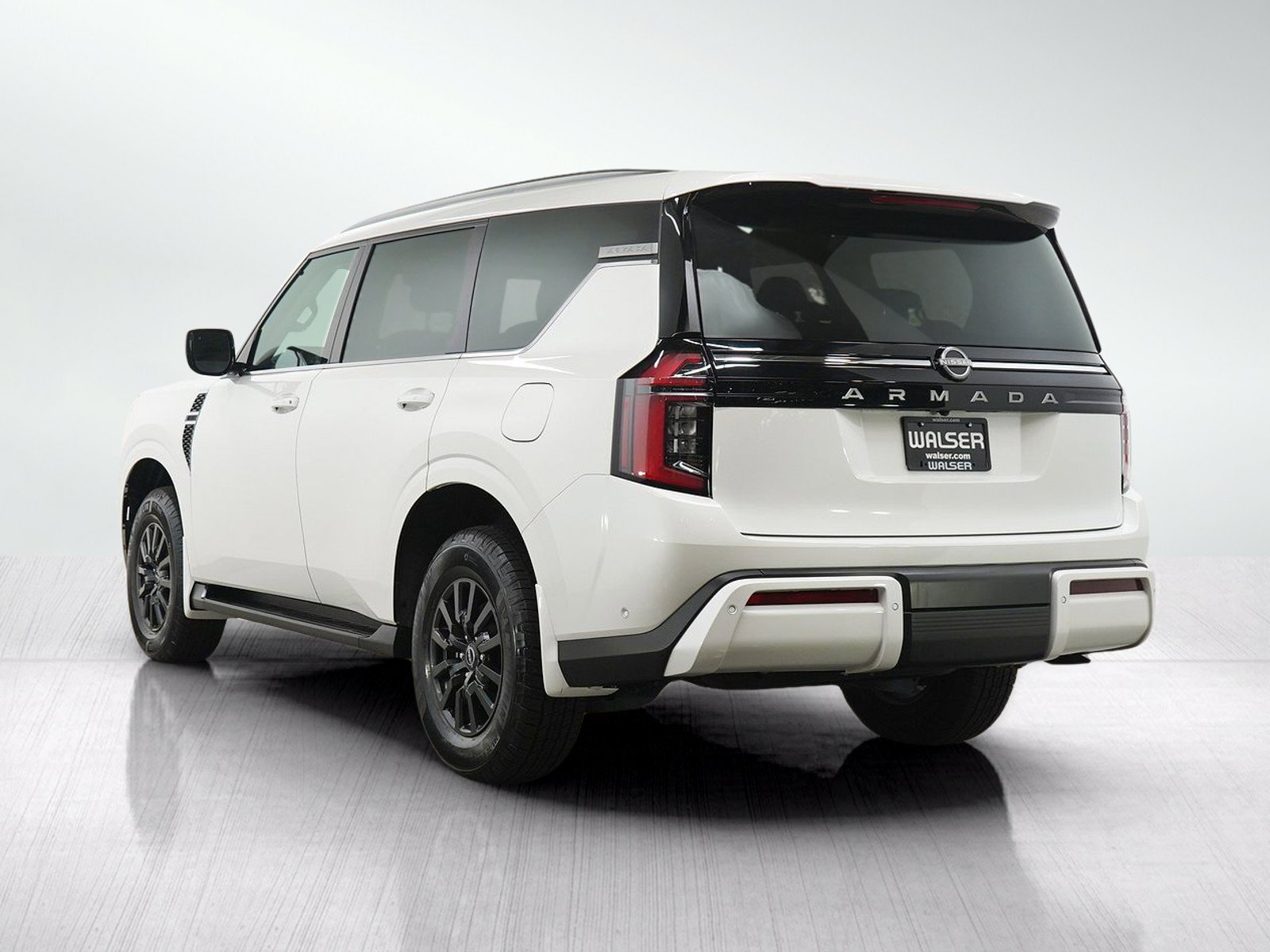 Certified 2025 Nissan Armada SV AWD/4WD image 3