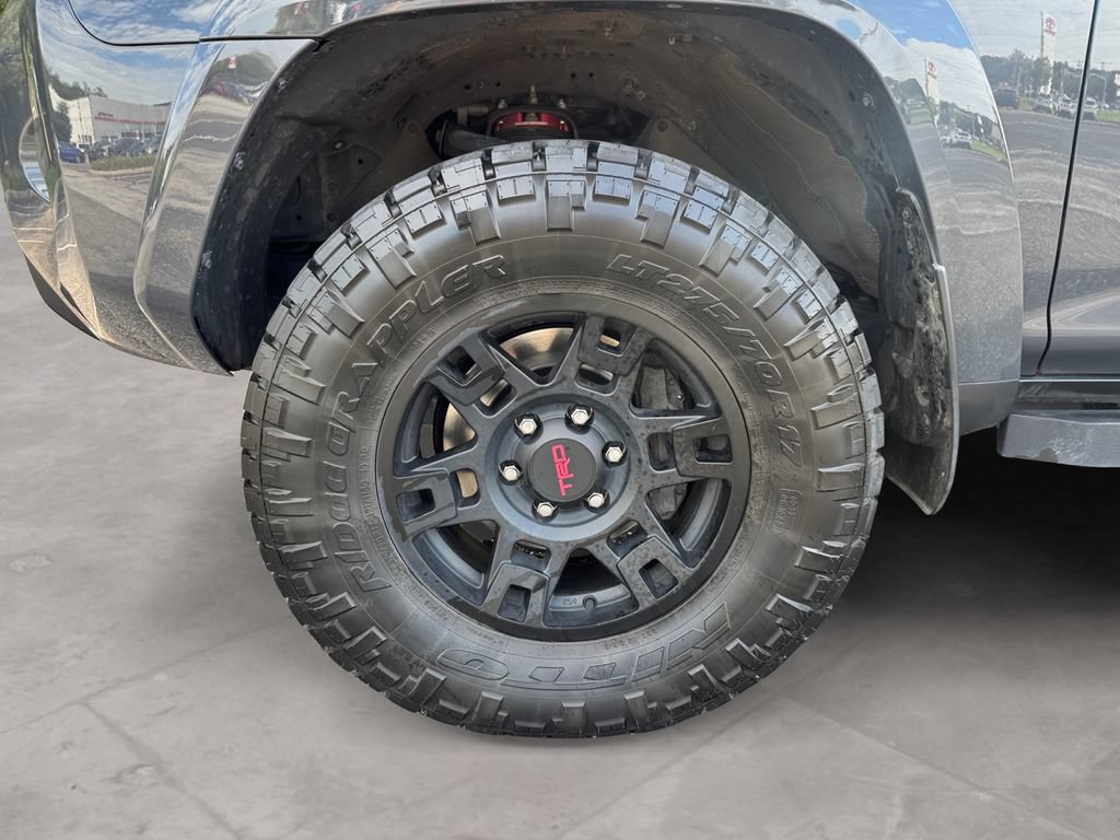 Used 2024 Toyota 4Runner TRD Off-Road Premium w/ Off Road Premium Plus Package AWD/4WD image 14