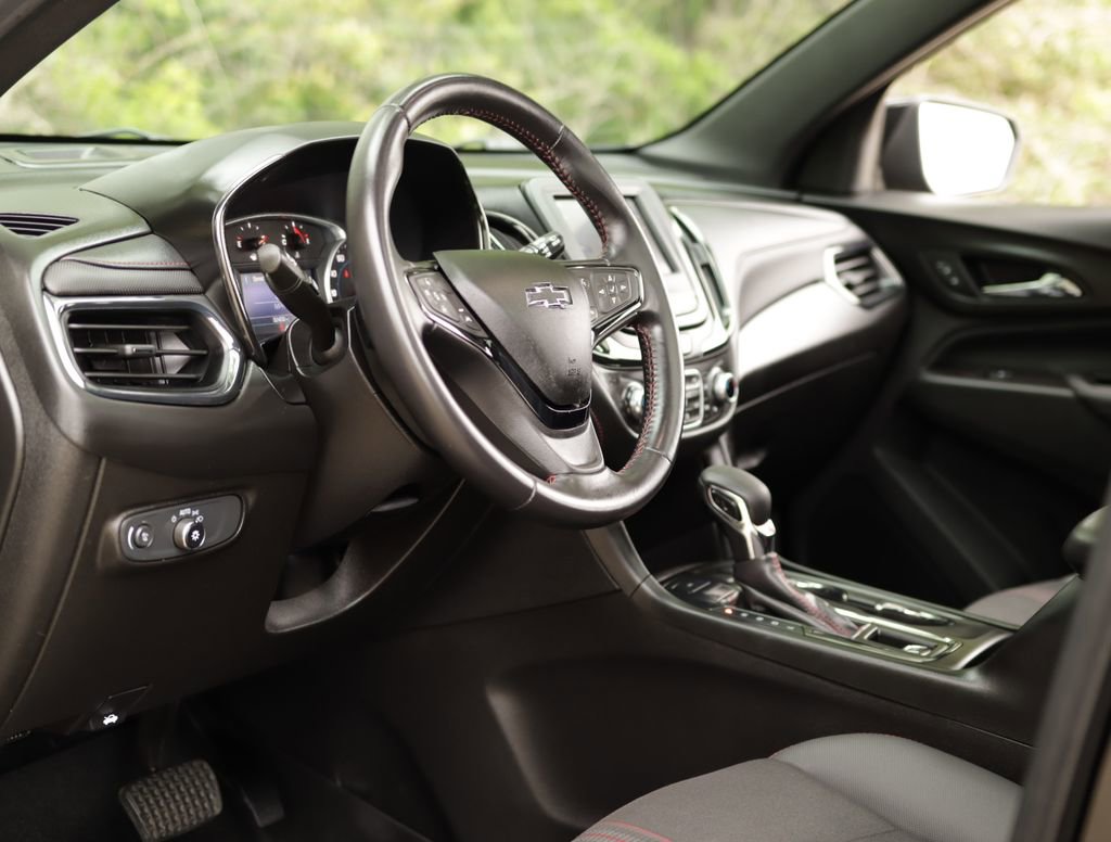 Used 2022 Chevrolet Equinox RS AWD/4WD image 9