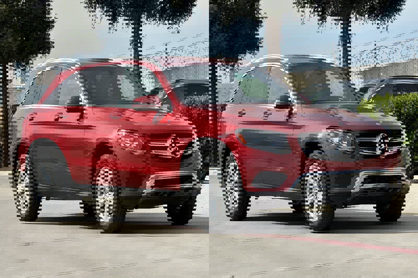 Used 2018 Mercedes-Benz GLC 300 image 10