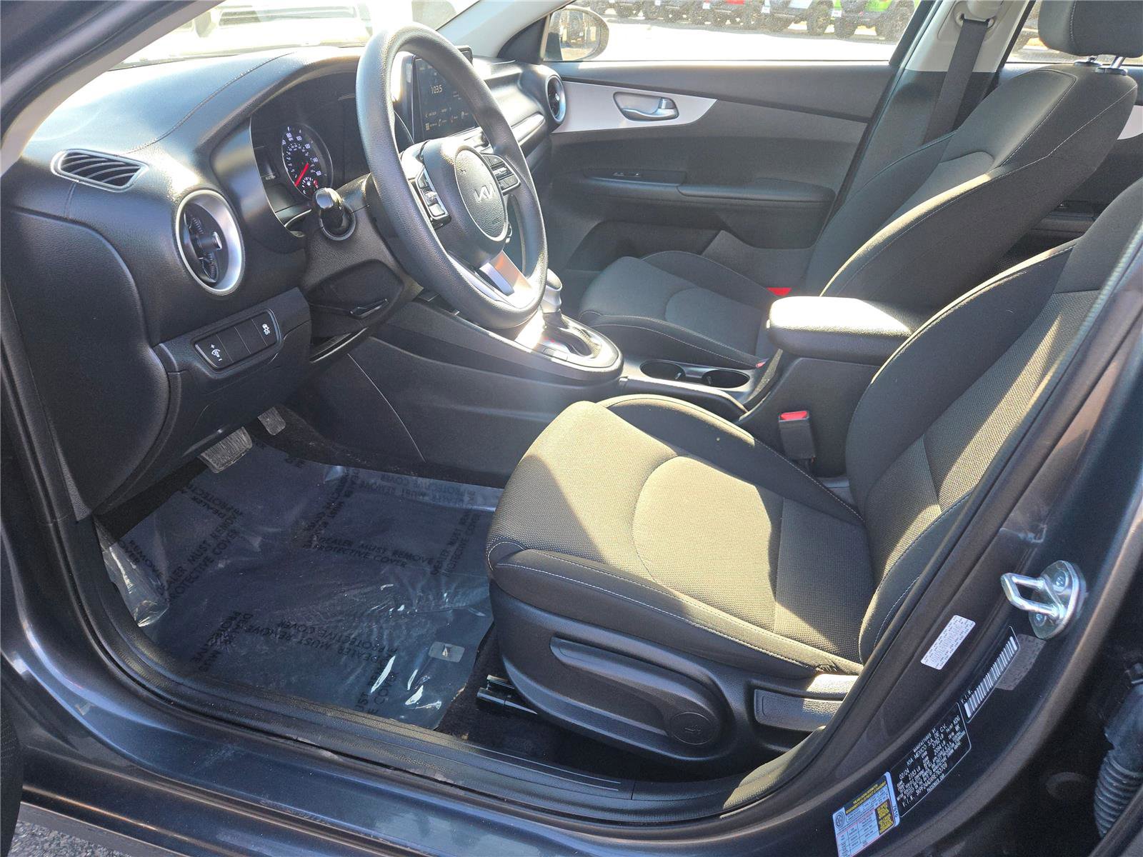 Used 2024 Kia Forte LXS image 22