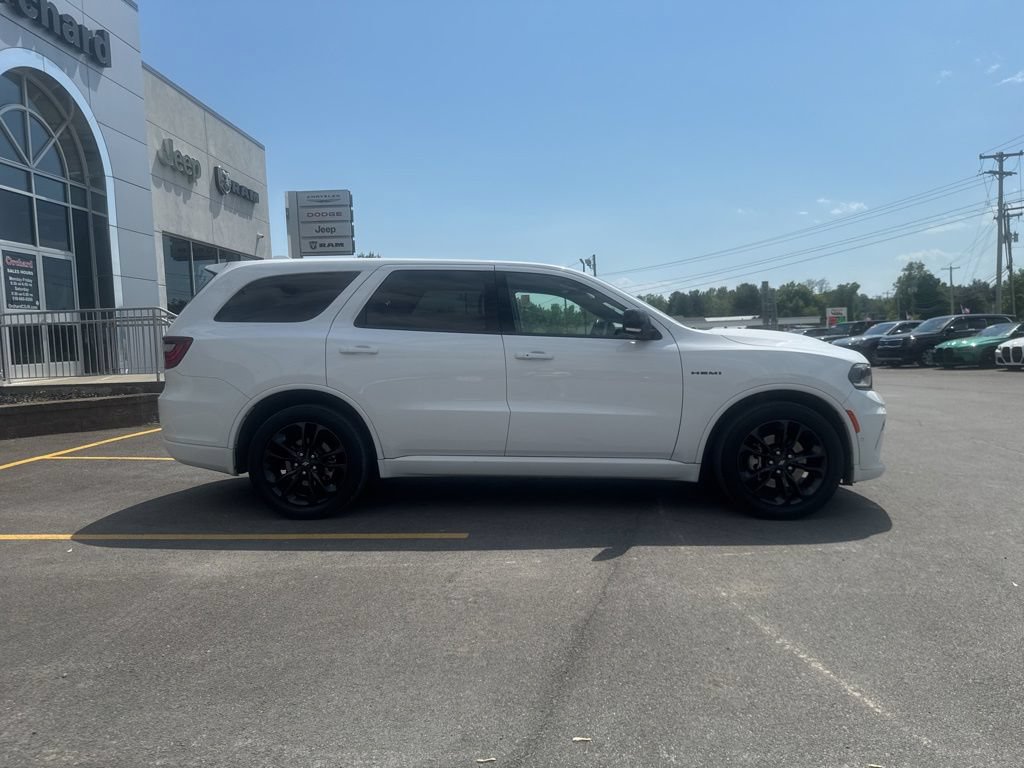 Used 2022 Dodge Durango R/T w/ Blacktop Package AWD/4WD image 2