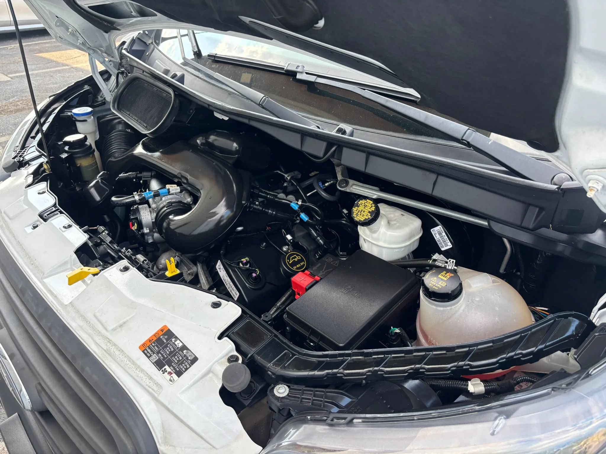 Used 2018 Ford Transit 150 XL RWD image 47