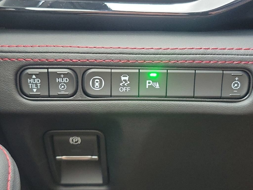 Certified 2026 Acura MDX w/ Technology Package FWD image 27