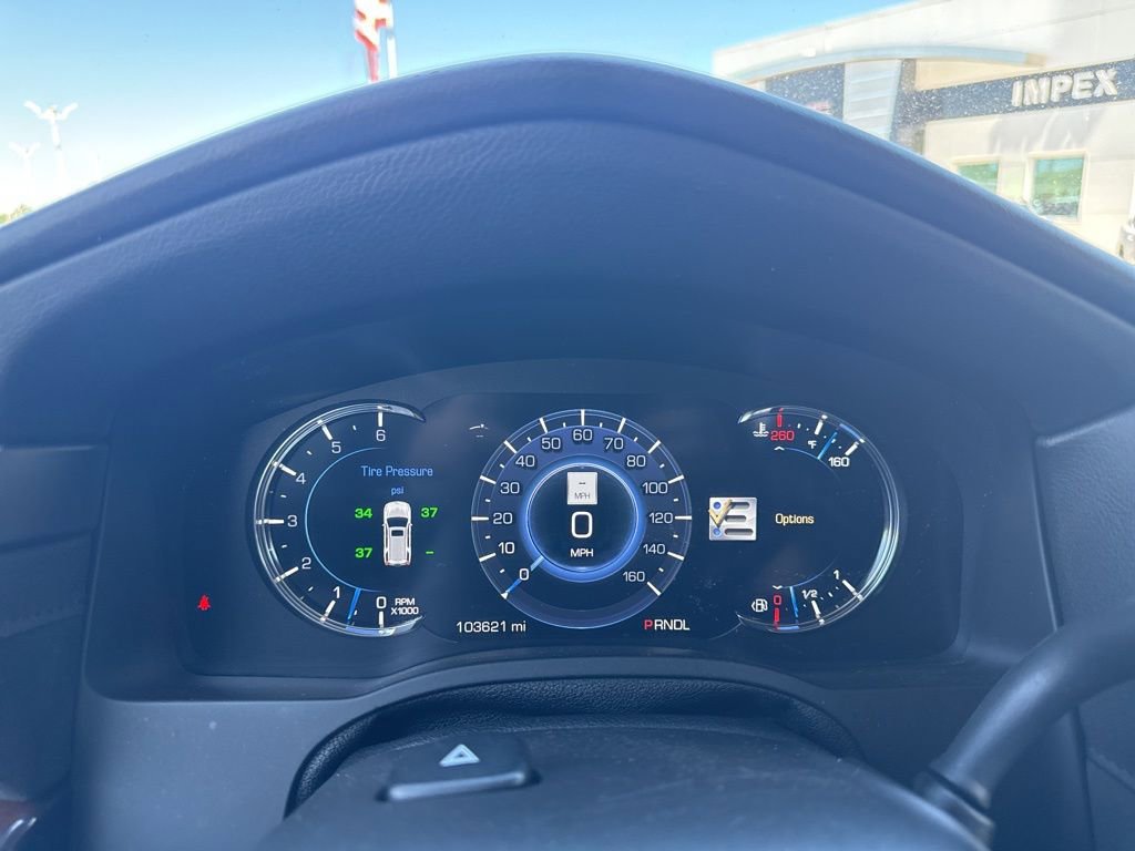 Used 2018 Cadillac Escalade Premium Luxury AWD/4WD image 29