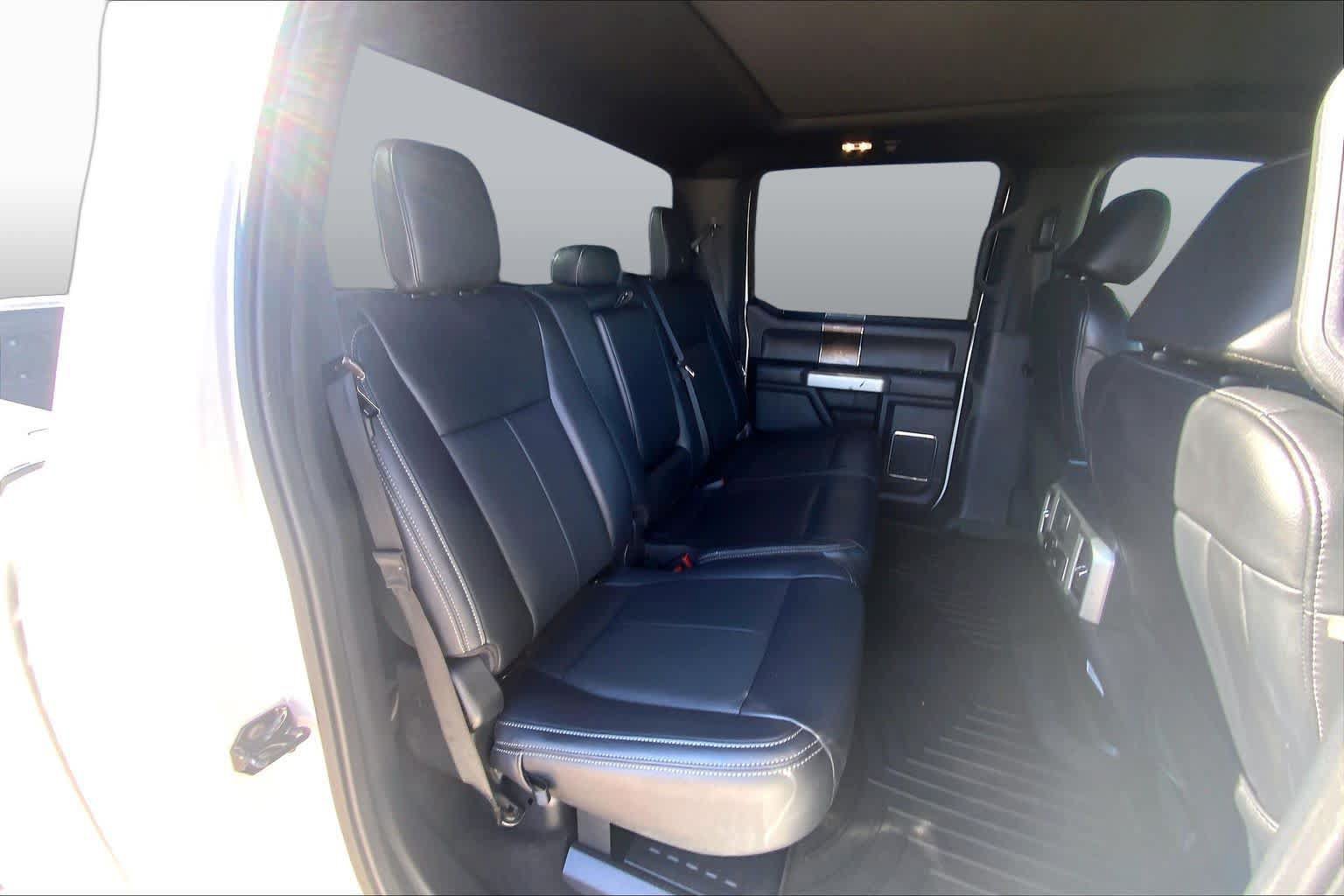 Certified 2022 Ford F250 Lariat w/ Tremor Off-Road Package AWD/4WD image 20