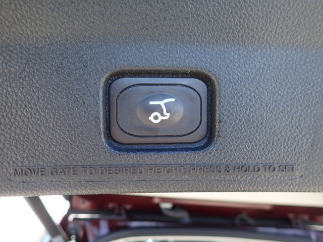 Used 2019 Ford Explorer Limited w/ Limited Luxury Package AWD/4WD image 9