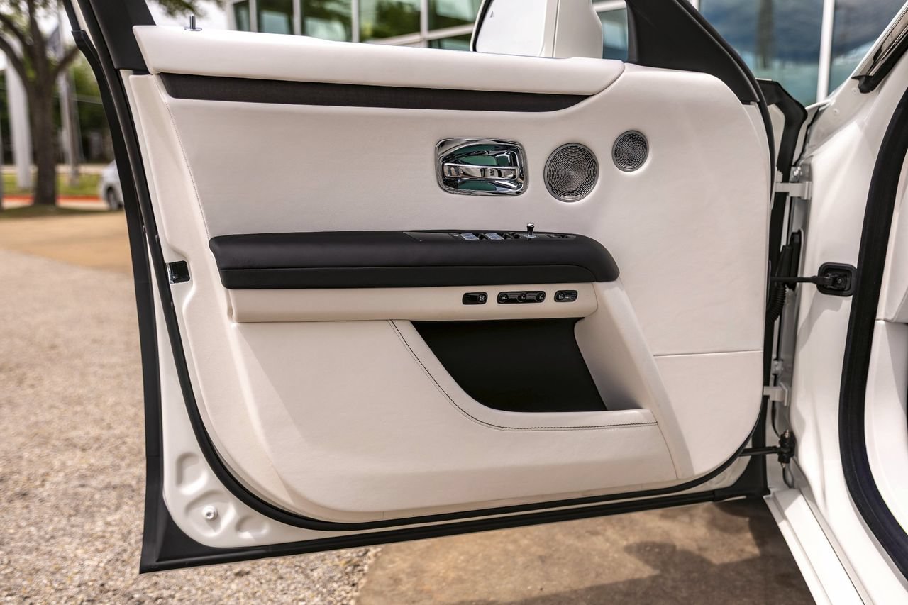 New 2026 Rolls-Royce Ghost AWD/4WD image 28