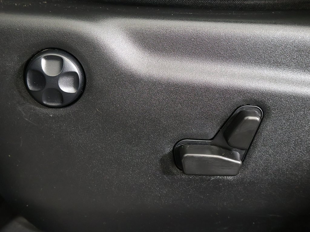 Used 2021 Jeep Grand Cherokee Limited image 33