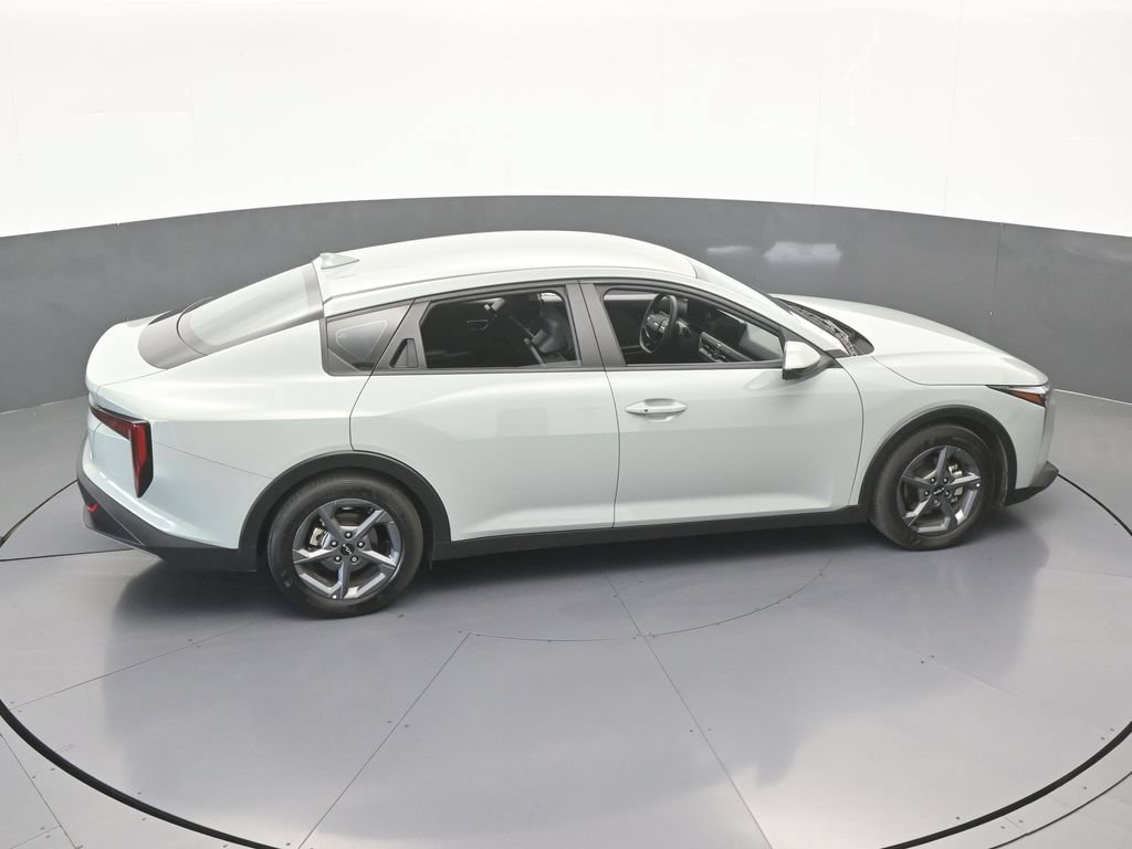 Used 2025 Kia K4 FWD image 49