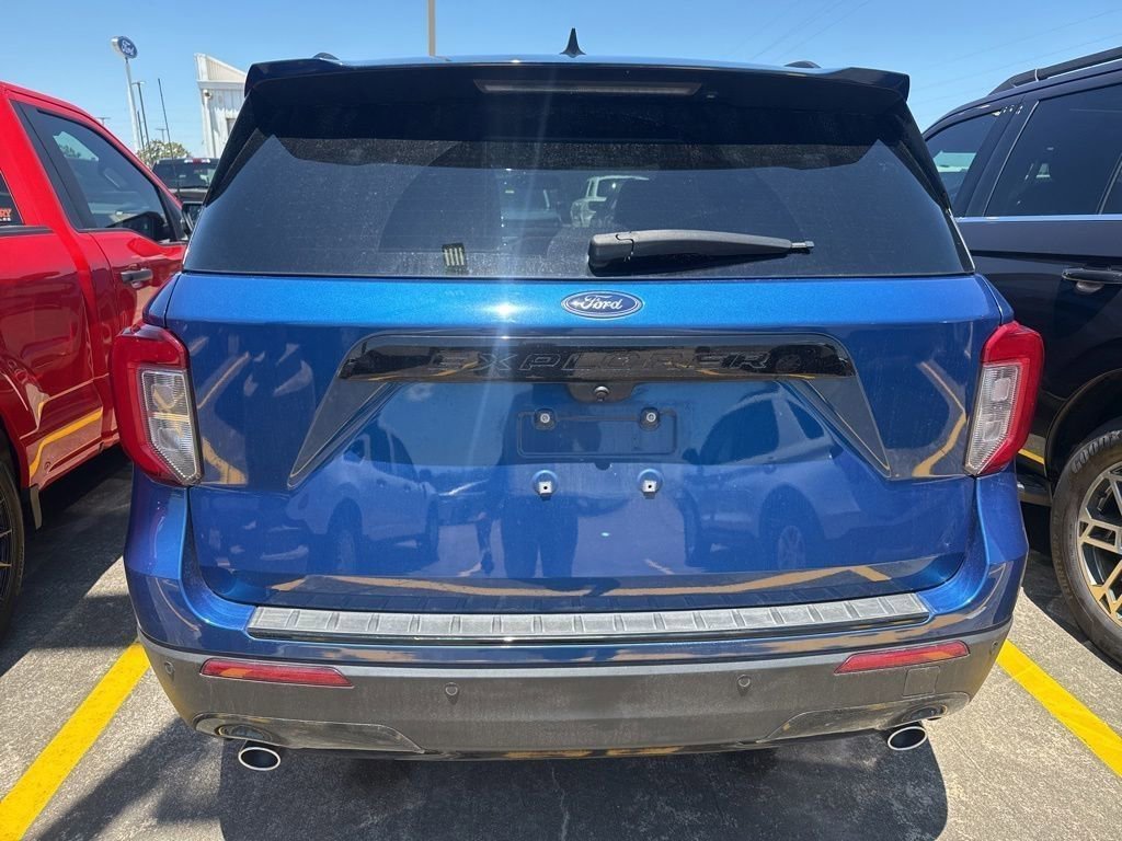 Used 2022 Ford Explorer ST-Line RWD image 4