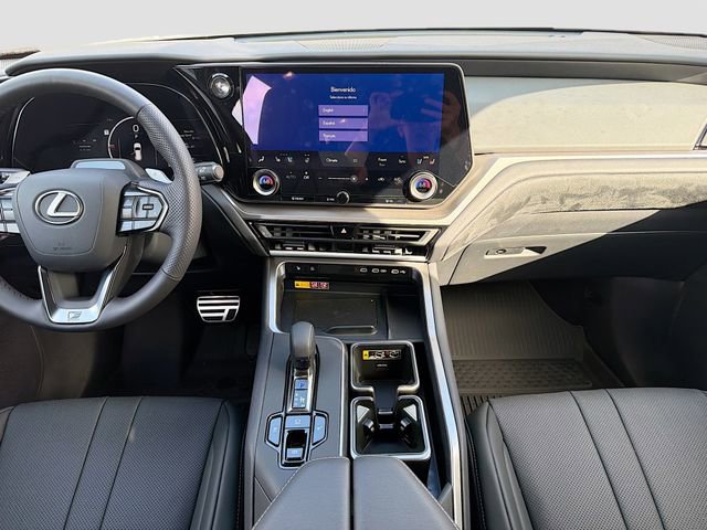 New 2026 Lexus TX 500h AWD image 20