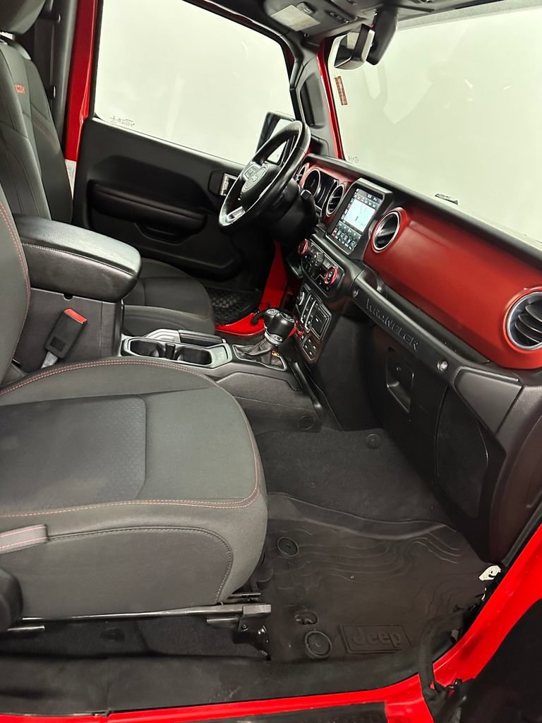Used 2018 Jeep Wrangler Rubicon w/ Uconnect 4C Nav & Sound Group AWD/4WD image 29