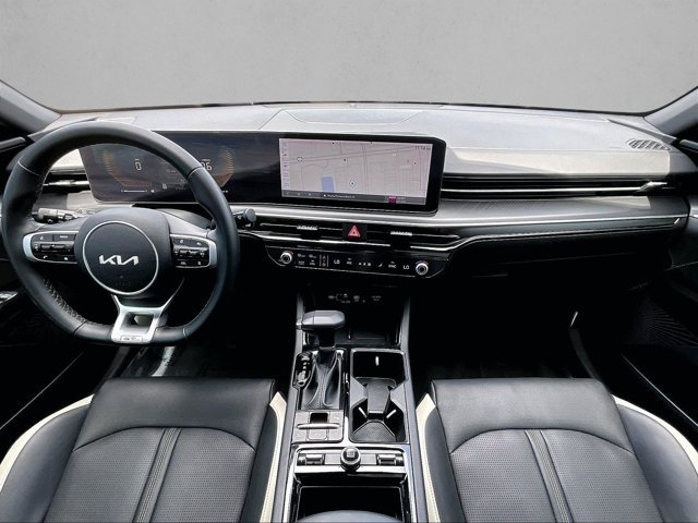 Used 2025 Kia K5 GT-Line FWD image 16
