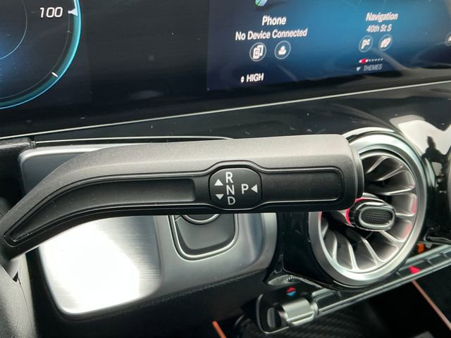 Used 2023 Mercedes-Benz EQB 300 4MATIC image 19