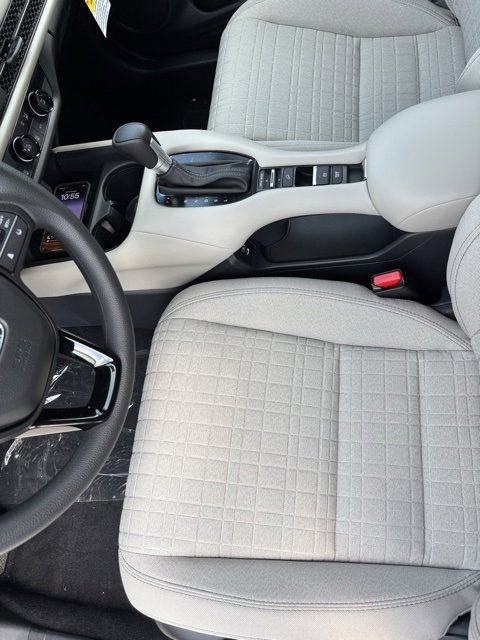 New 2026 Honda HR-V LX image 15