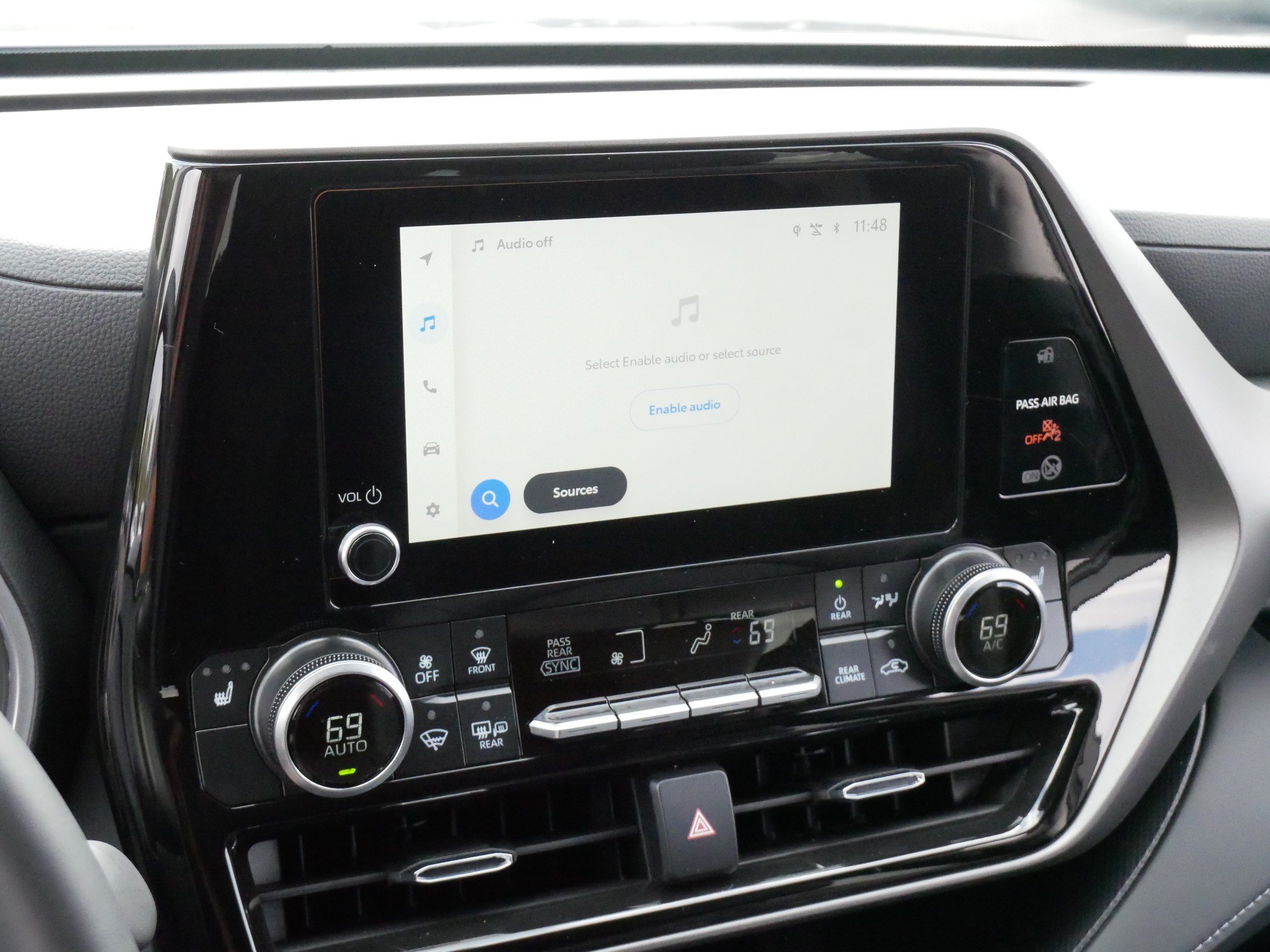 Certified 2026 Toyota Highlander XLE AWD/4WD image 24