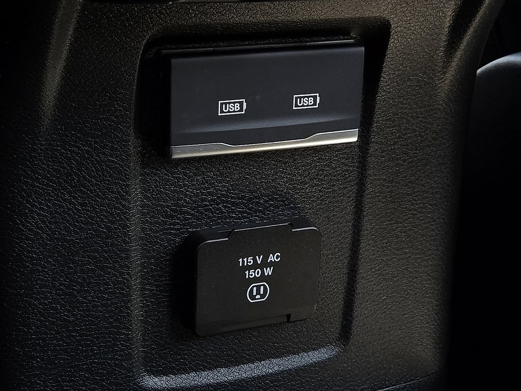 Used 2026 Jeep Wrangler Unlimited Rubicon AWD/4WD image 10