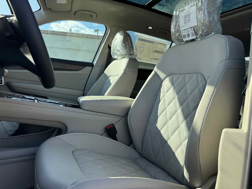 New 2026 Volkswagen Atlas SEL Premium R-Line image 12