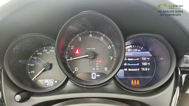 Used 2024 Porsche Macan AWD/4WD image 37
